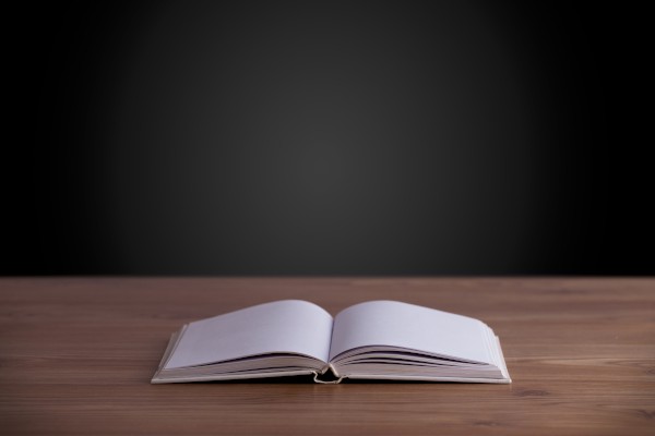 中考满分作文范文700字：幸福