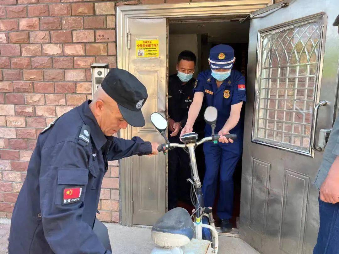 消防电动车图片_电动消防车视频_电动消防车图片大全集
