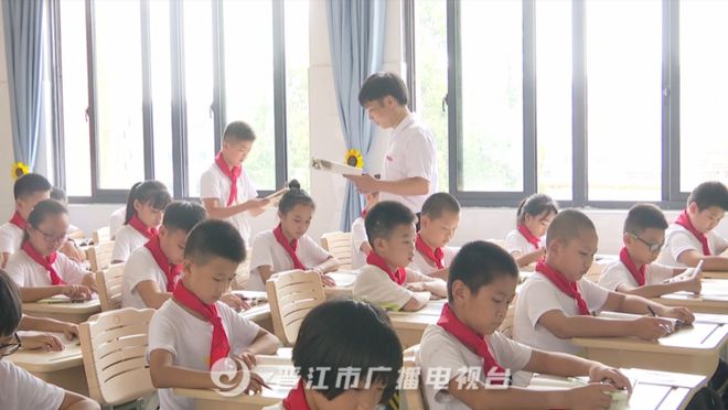 晋江中学校长任命公示_晋江一中英语_晋江市初级中学英语教师培训